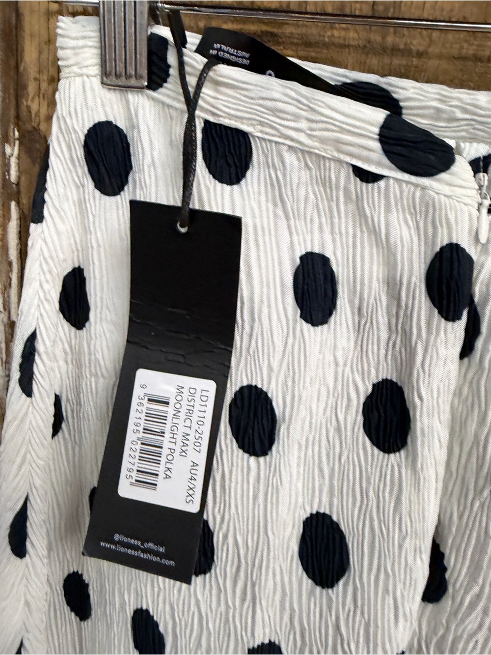 Lioness Ford Maxi Skirt Porcelain Polka Dot crinkle Revolve NWT M - Picture 10 of 10